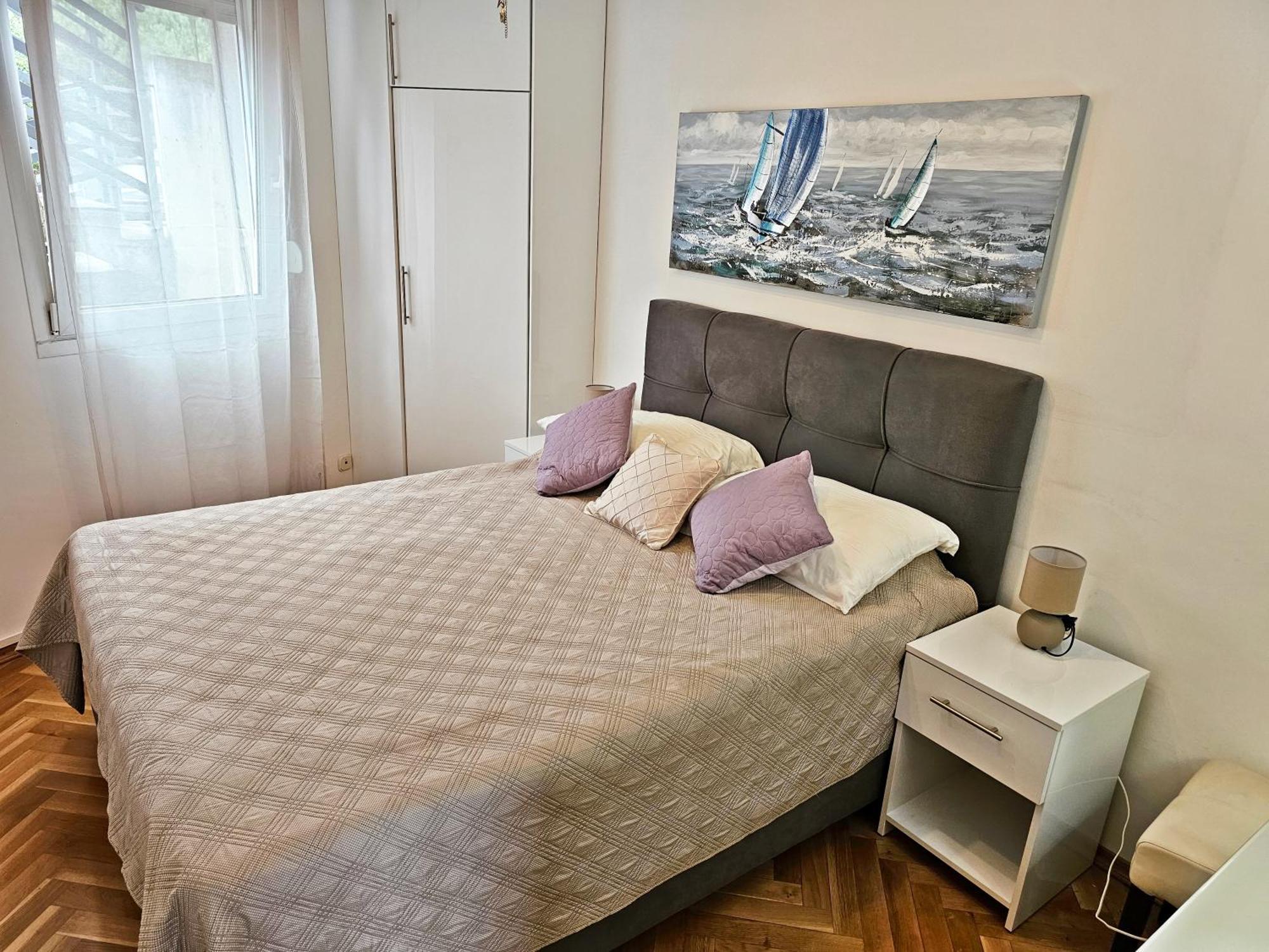 Aquamarine Apartment *
